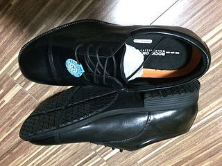 经典百搭之选 ROCKPORT 乐步 Essential Details Waterproof 男款真皮防水鞋体验与闲值评测